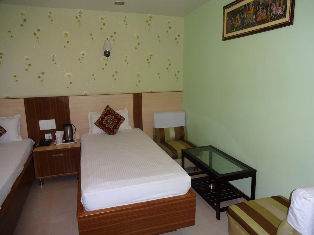 Hotel Om Regency Ranchi Room photo
